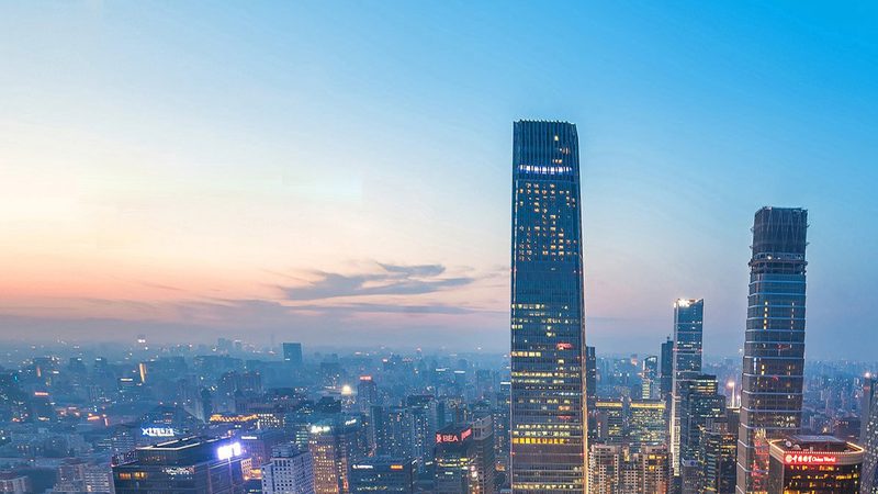 工业园区光储充一体化设备选型：关键要素与策略**